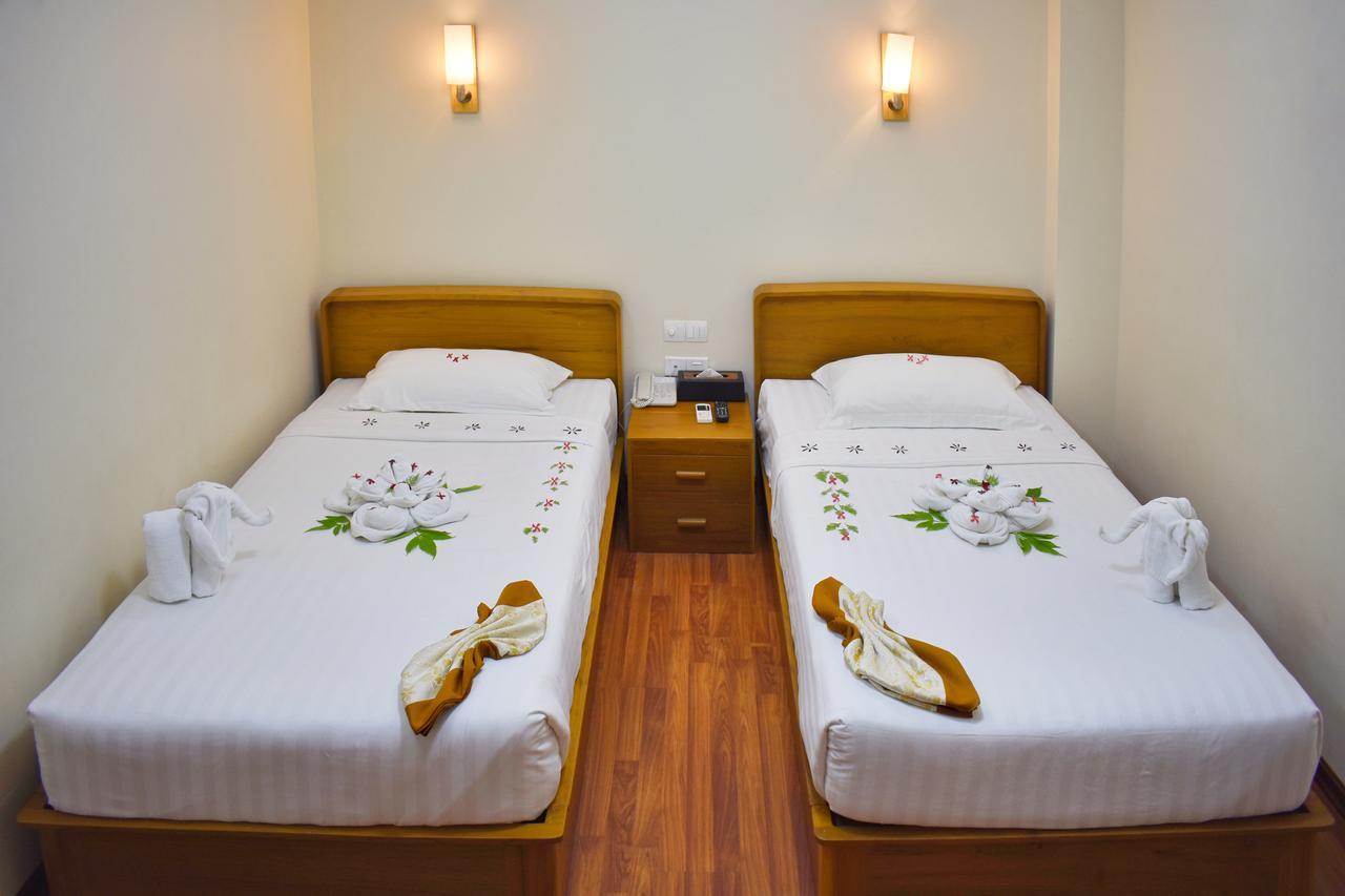 Shwe Poe Eain Hotel New Bagan Exterior foto