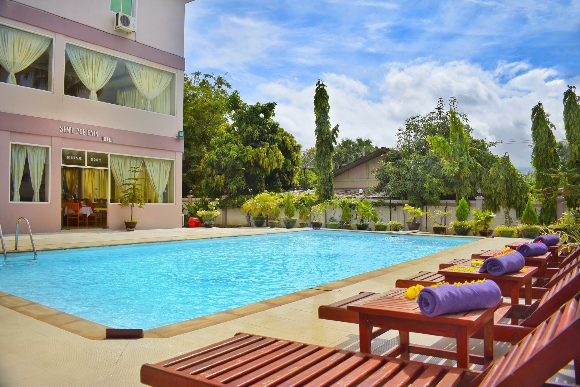Shwe Poe Eain Hotel New Bagan Exterior foto